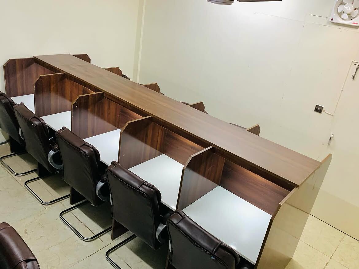 Premium Individual Study Booths